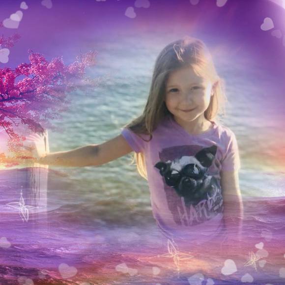 Meet your Posher, Cathy - Picture 1 of 1